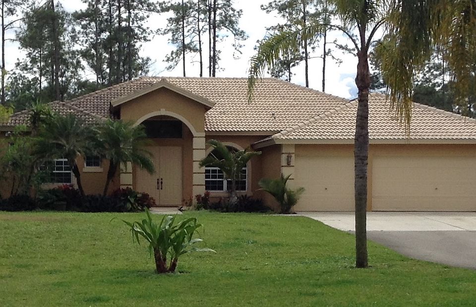 Front 1360 18th Ave NE