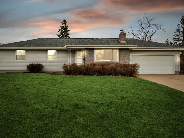 1512 72nd Ave N, Brooklyn Center, MN 55430