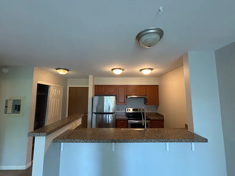 6410 8th Ave NE #203 — Photo 2