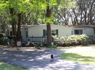 3805 Leslie Bell Ln, Plant City, FL 33566