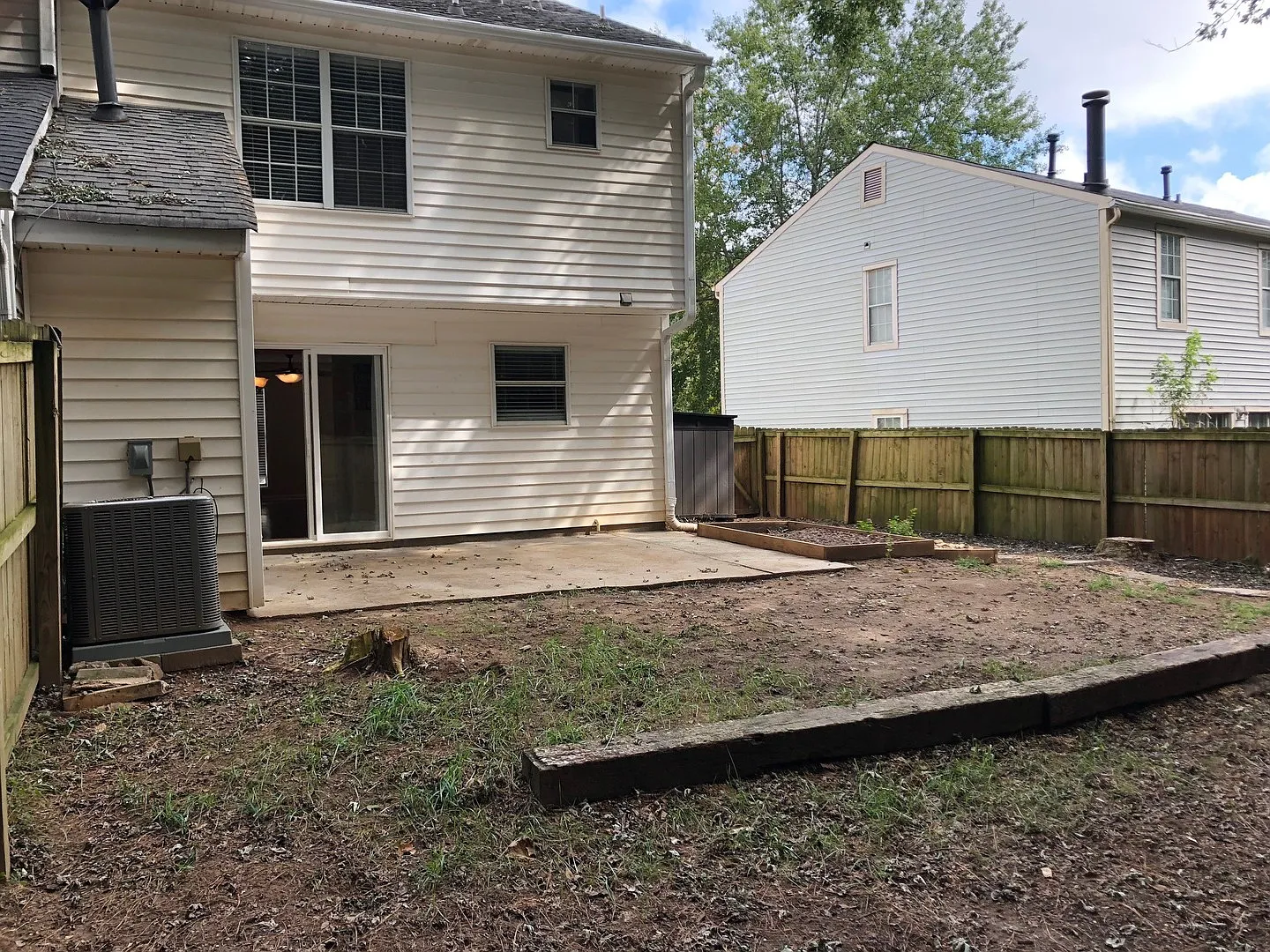 TownHome Near Downtown Kennesaw — Photo 4