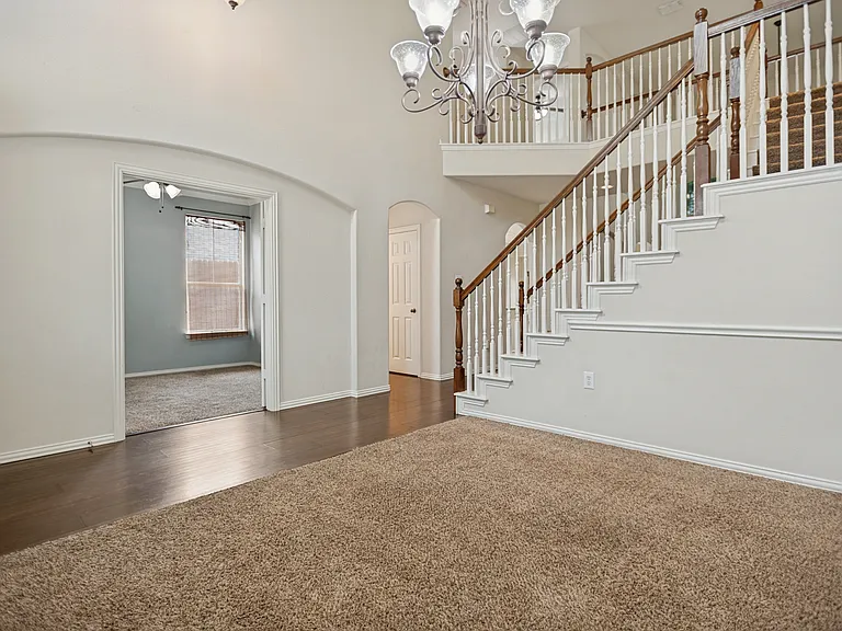 3821 Sandlin St — Photo 6
