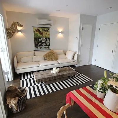 Rented by Nooklyn NYC LLC | media 39