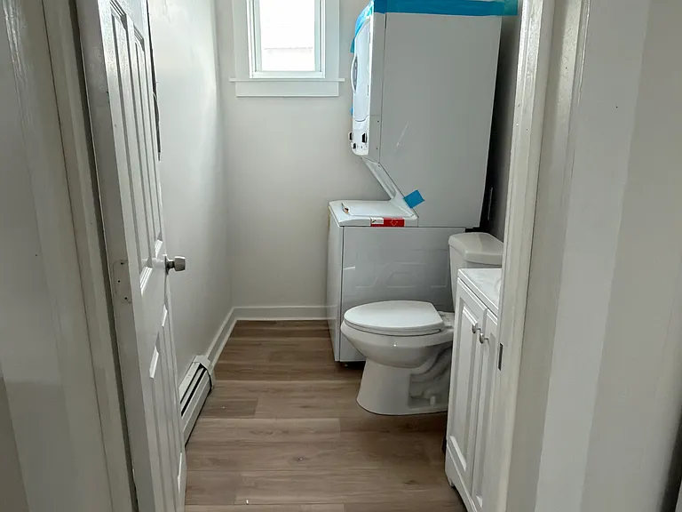 193 Smith St #3-1-2 — Photo 12