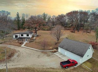 6525 Gilbertville Rd, La Porte City, IA 50651