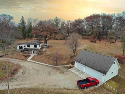 6525 Gilbertville Rd, La Porte City, IA, 50651