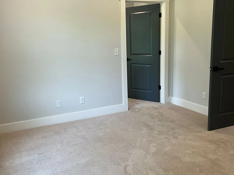 The Residence at Wemple Road — Photo 28