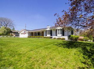 1704 Luin Ln, Windsor Heights, IA 50324