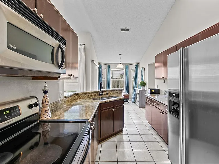 1322 American Elm Dr — Photo 12