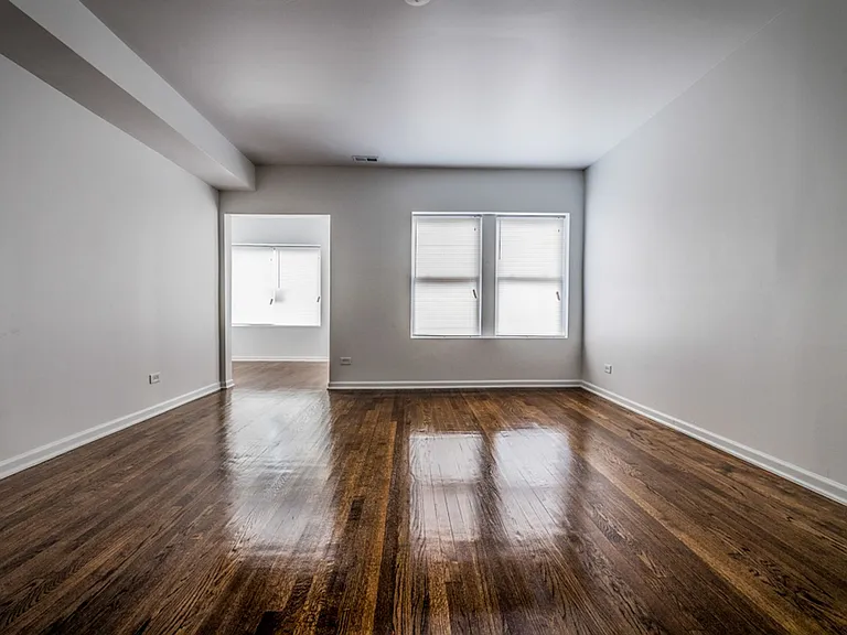 7300 S Yates Blvd — Photo 25