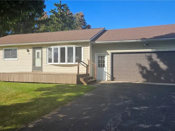 116 Moul Rd, Hilton, NY 14468