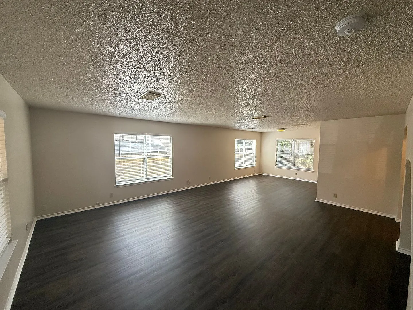 10522 Stone Creek Pl- Now Available! — Photo 4