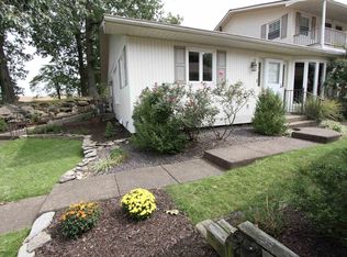 11551 Village Ln, Evansville, IN 47725