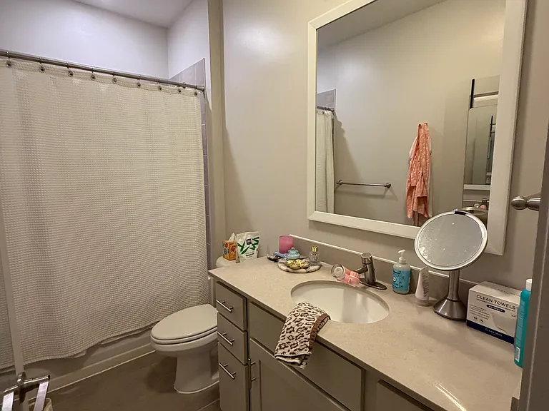 1401 Shucker Cir #309 — Photo 5
