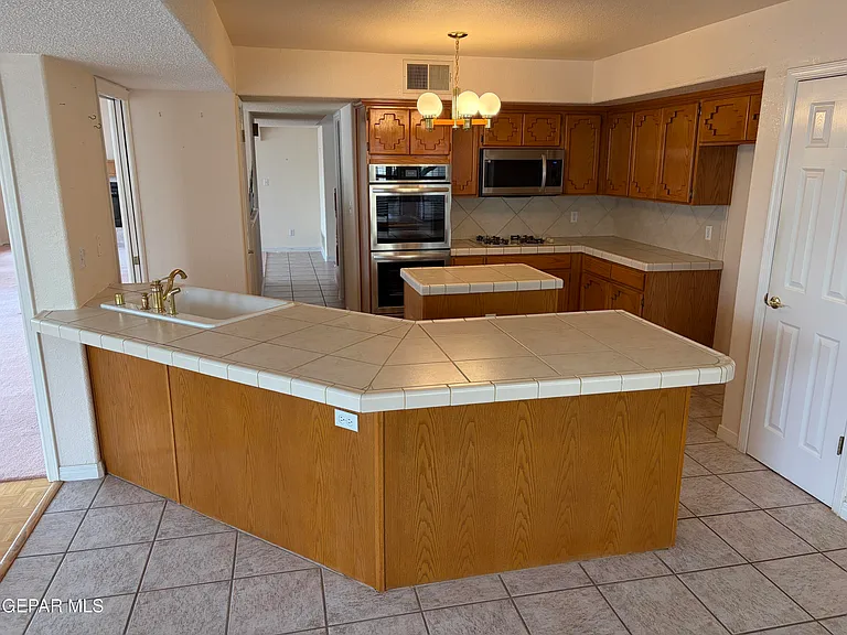 320 Avenida Mirador — Photo 12