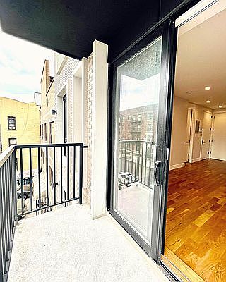 3rd image of 389 Sumpter St APT 3A