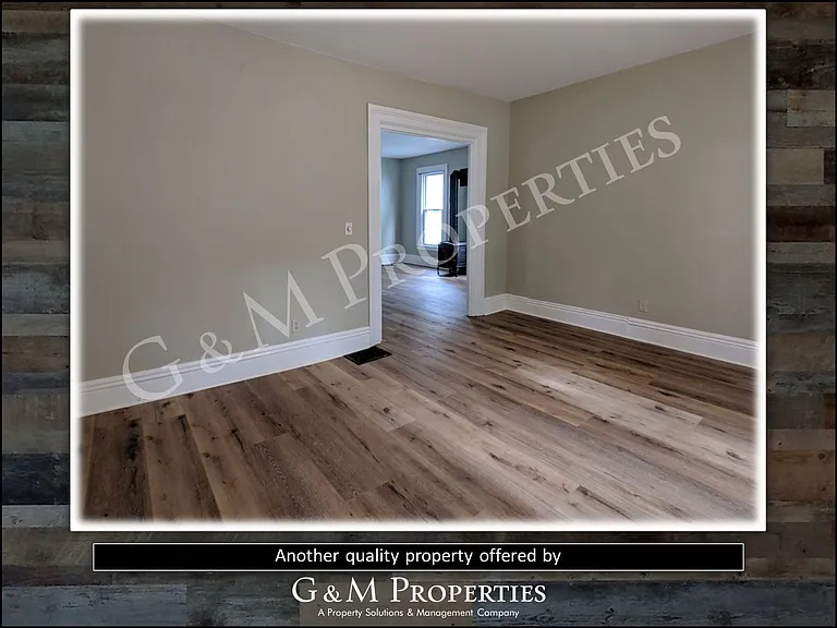 18 Hickory St — Photo 11