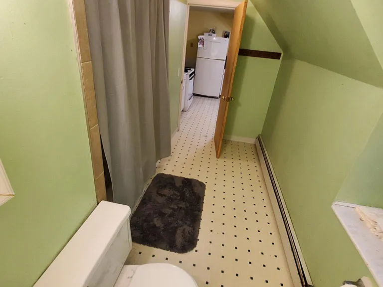 649 Erie St SE #5 — Photo 17