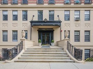 180 Commonwealth Ave APT 5, Boston, MA 02116