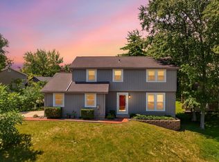 8128 Rollingwood Way, West Chester, OH 45069