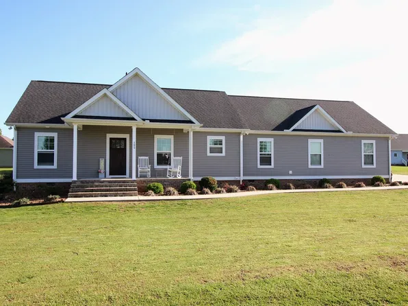 185 Charlotte Dr, Winchester, TN 37398