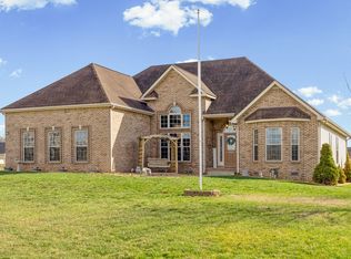 4520 Crossroads Dr, Clarksville, TN 37040