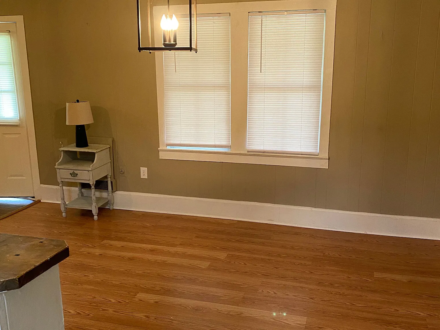 2 bed, 1.0 bath, 1100 sqft, $950 — Photo 3