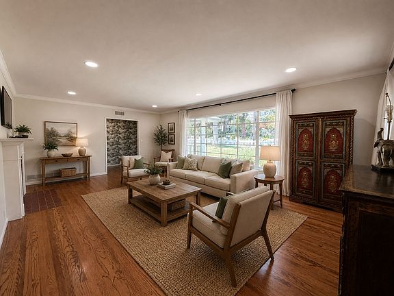 5th image of 1796 E Mendocino St