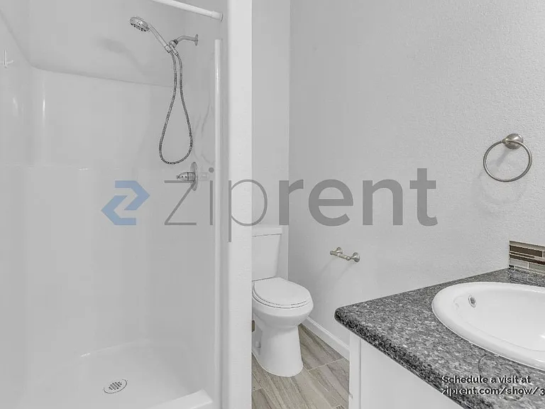 4451 SE 117th Ave — Photo 12