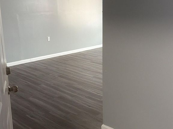 4th image of 12625 W Outer Dr #A