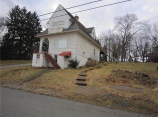 229 Hickory St, Rillton, PA 15678