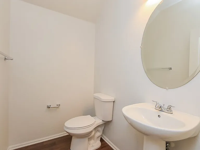 899 S Pheasant Dr — Photo 15