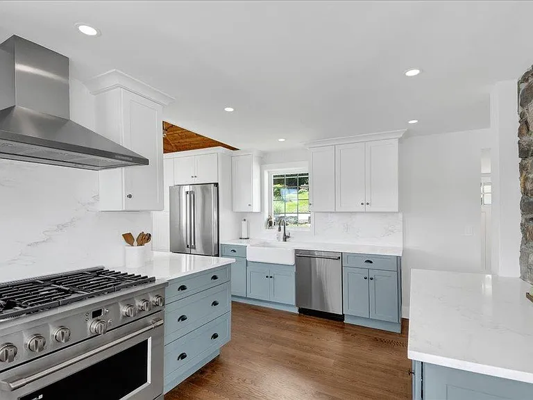 46 Sycamore Rd — Photo 10