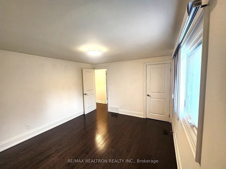 207 Bayview Fairways Dr — Photo 20