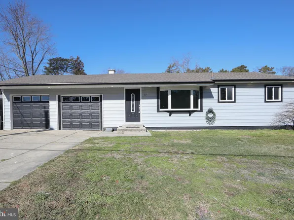 13 Trainor Pl, Browns Mills, NJ 08015
