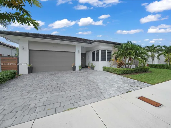 15012 SW 177th Ter, Miami, FL 33187