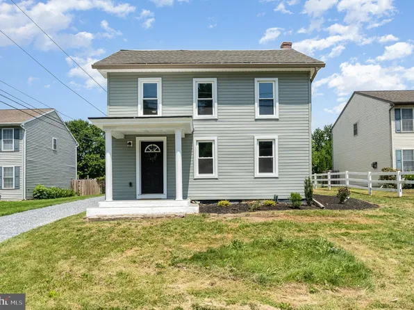 320 Race St, Bainbridge, PA 17502