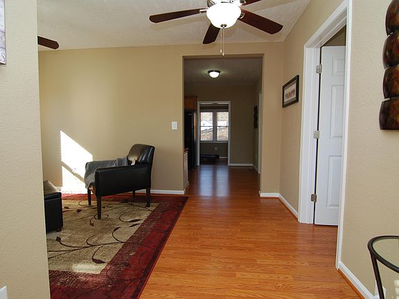 3rd image of 929 Kellogg Ave NW