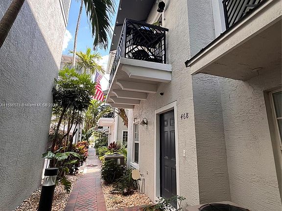 2nd image of 468 NE 2nd Ave #21
