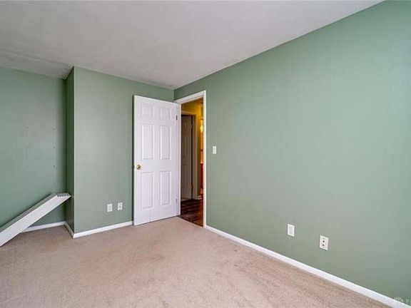 2nd image of 251 Wiesen Ln