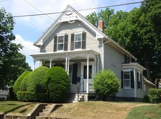 160 Sayles St, Southbridge, MA 01550
