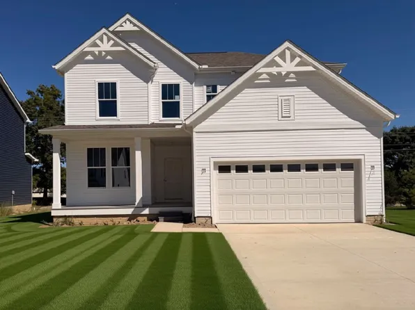 26362 Sunset Dr, Olmsted Township, OH 44138