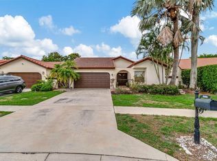 7883 Villa Nova Dr, Boca Raton, FL 33433