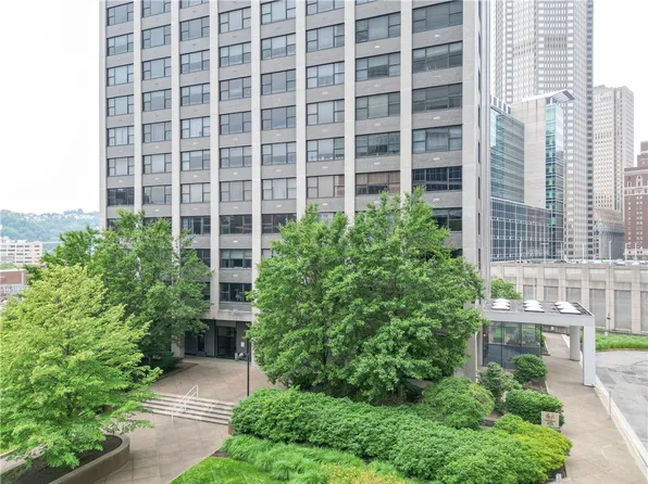 112 Washington Pl APT 4D, Pittsburgh, PA 15219