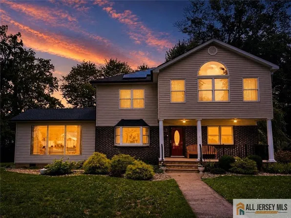 1509 Kenyon Ave, South Plainfield, NJ 07080