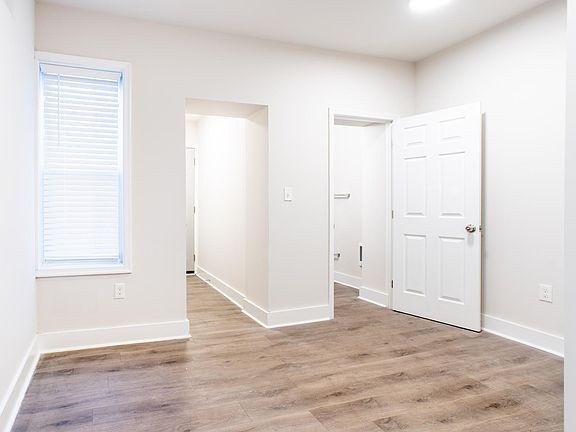 5th image of 2118 S Daggett St #3
