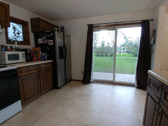 Kitchen, Patio, Backyard