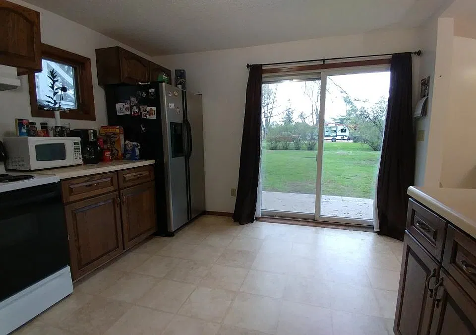 Kitchen, Patio, Backyard
