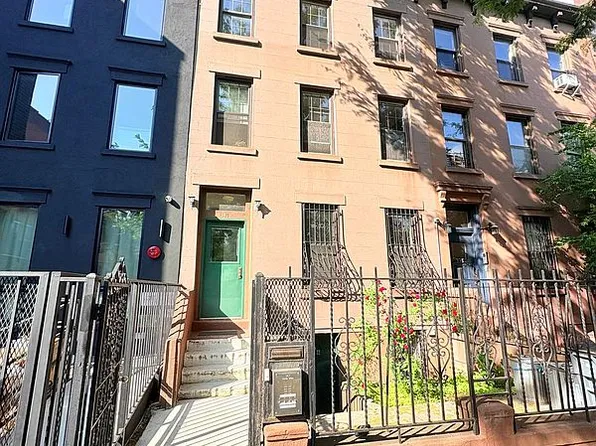347 Warren St APT 3, Brooklyn, NY 11201