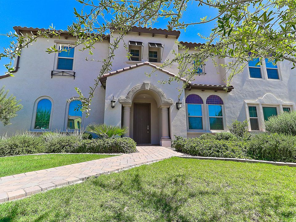 Here's Your Dream Home!